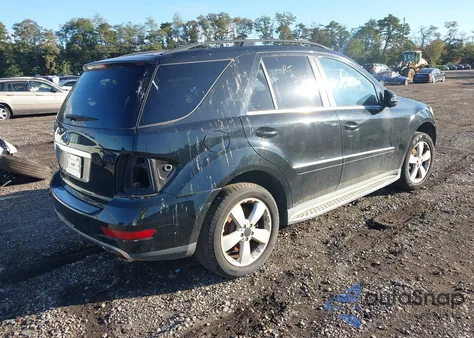 2011 Mercedes-Benz Ml 350 z USA, uszkodzony, nr VIN 4JGBB5GBXBA643505